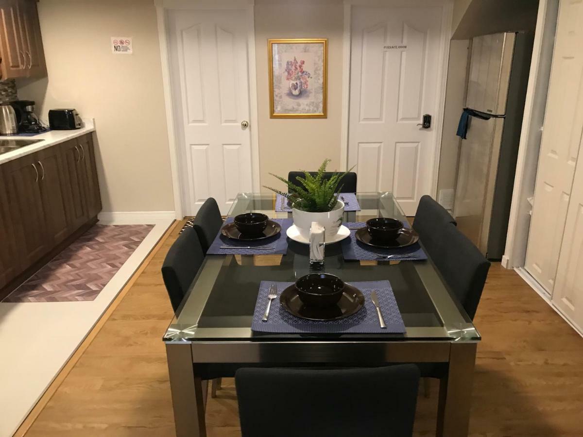 Self Check-In Spacious Apartment With Full Kitchen Otawa Exterior foto